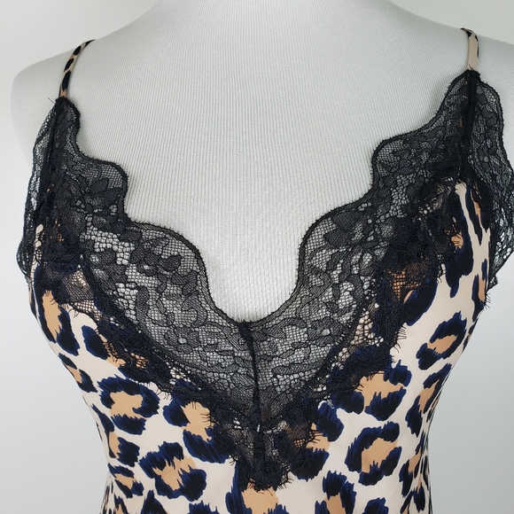 Victoria's Secret cheetah print high low slip gown - Picture 5 of 11